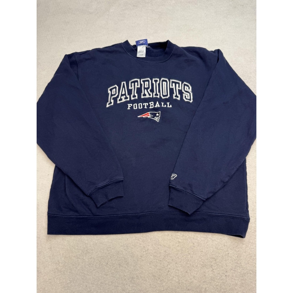 New England Patriots Sweatshirt Mens Medium Blue NFL Football Crewneck Reebok